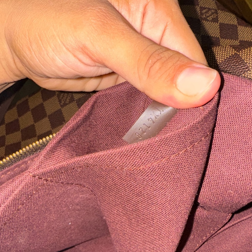 Louis Vuitton Damier Ebene Iena tote - Picture 10 of 11